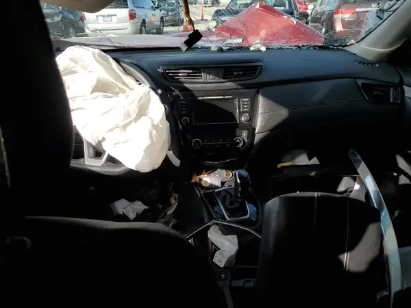 5N1AT2MV5JC739003 2018 NISSAN ROGUE - Image 8