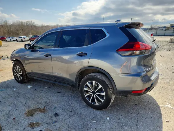 5N1AT2MV5JC747859 2018 NISSAN ROGUE - Image 2