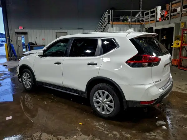5N1AT2MV5JC754598 2018 NISSAN ROGUE - Image 2