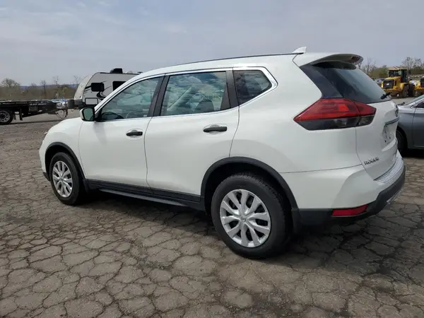5N1AT2MV5JC756528 2018 NISSAN ROGUE - Image 2