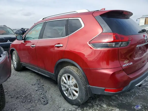 5N1AT2MV5JC762216 2018 NISSAN ROGUE - Image 2