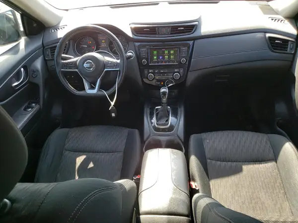 5N1AT2MV5JC765519 2018 NISSAN ROGUE - Image 8