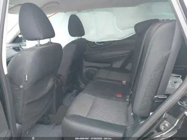 5N1AT2MV5JC767920 2018 NISSAN ROGUE - Image 8