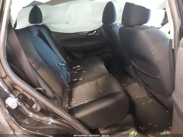 5N1AT2MV5JC779579 2018 NISSAN ROGUE - Image 8