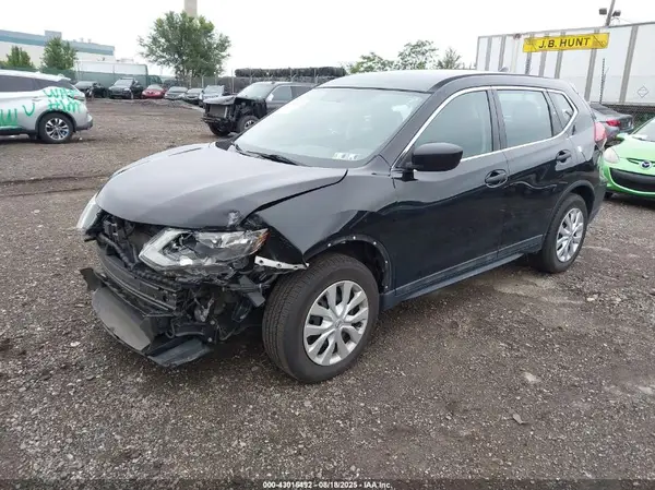 5N1AT2MV5JC779646 2018 NISSAN ROGUE - Image 2