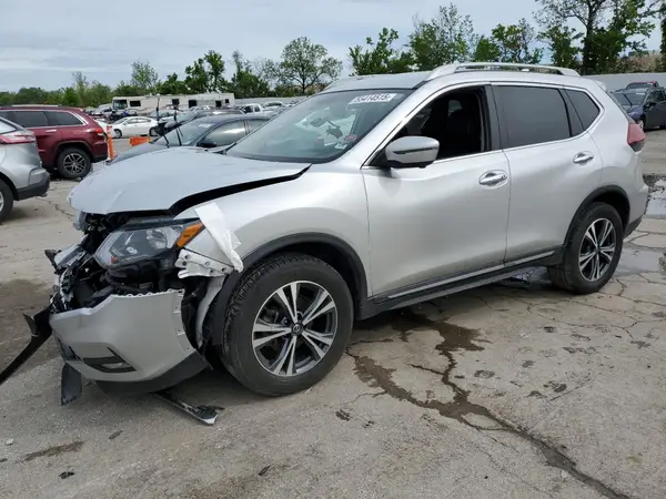 5N1AT2MV5JC784538 2018 NISSAN ROGUE - Image 1