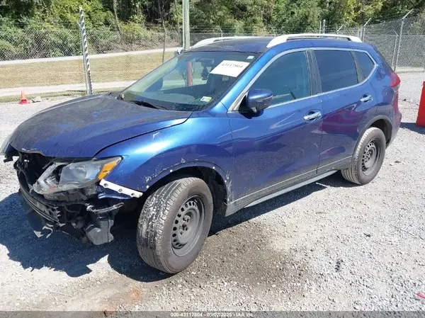 5N1AT2MV5JC788122 2018 NISSAN ROGUE - Image 2