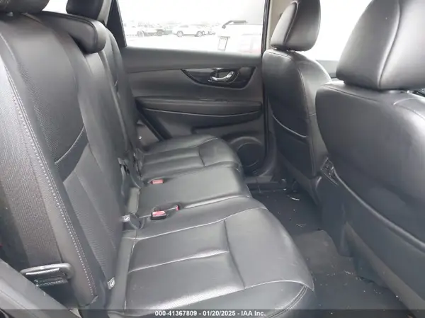 5N1AT2MV5JC793367 2018 NISSAN ROGUE - Image 8
