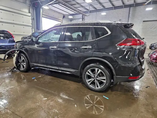5N1AT2MV5JC803153 2018 NISSAN ROGUE - Image 2