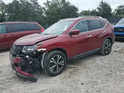 5N1AT2MV5JC808207 2018 NISSAN ROGUE