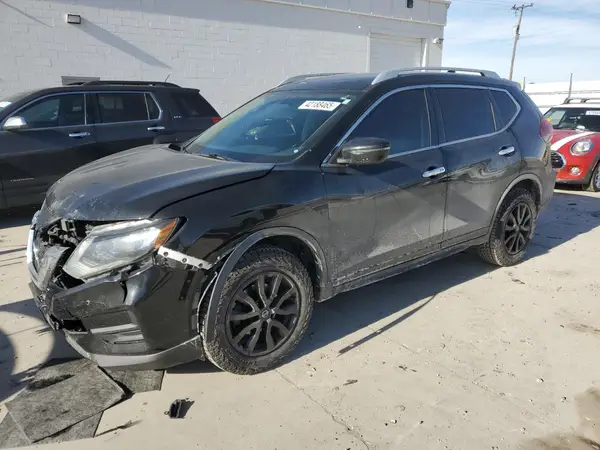 5N1AT2MV5JC808336 2018 NISSAN ROGUE - Image 1