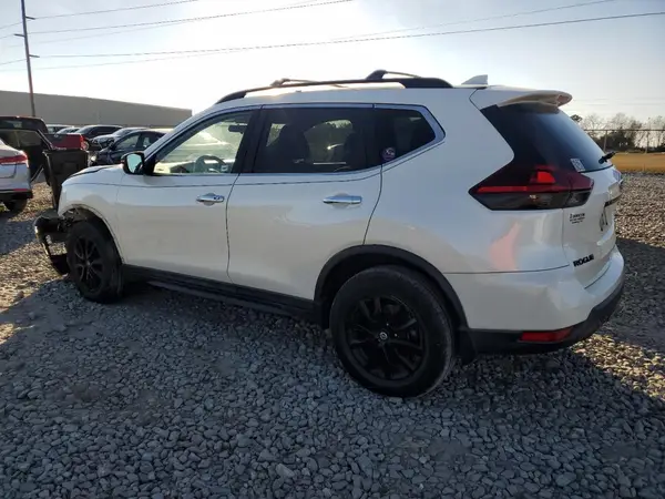 5N1AT2MV5JC814007 2018 NISSAN ROGUE - Image 2