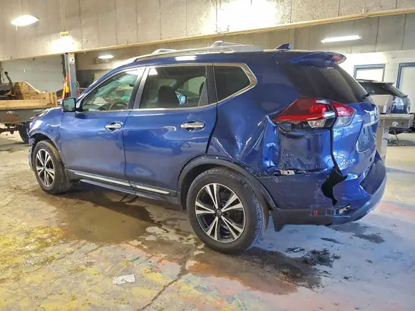 5N1AT2MV5JC814086 2018 NISSAN ROGUE - Image 2
