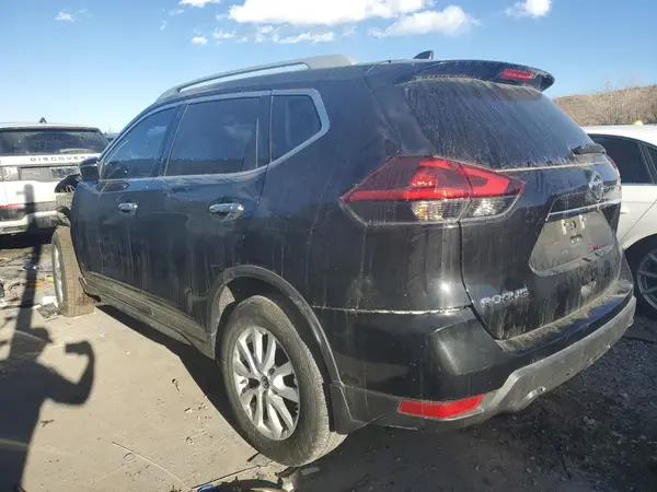 5N1AT2MV5JC814508 2018 NISSAN ROGUE - Image 2