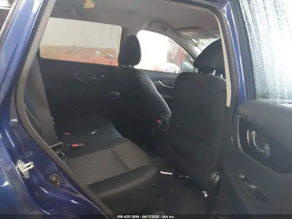 5N1AT2MV5JC816498 2018 NISSAN ROGUE - Image 8