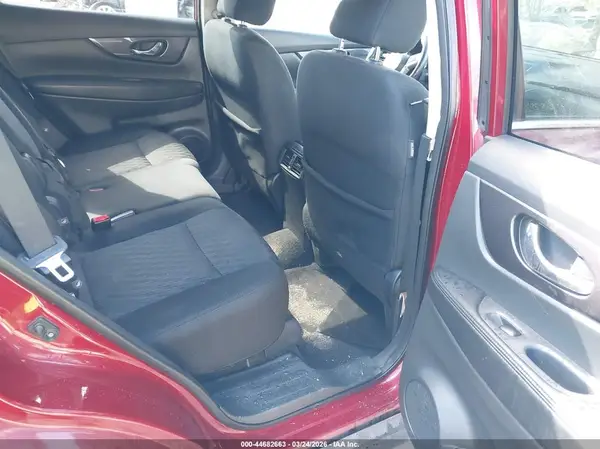 5N1AT2MV5JC817733 2018 NISSAN ROGUE - Image 8