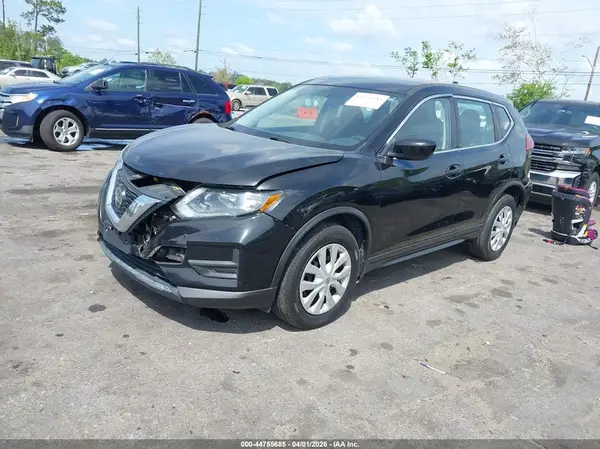 5N1AT2MV5JC823189 2018 NISSAN ROGUE - Image 2