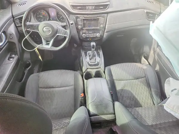 5N1AT2MV5JC826576 2018 NISSAN ROGUE - Image 8
