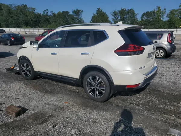 5N1AT2MV5JC836685 2018 NISSAN ROGUE - Image 2