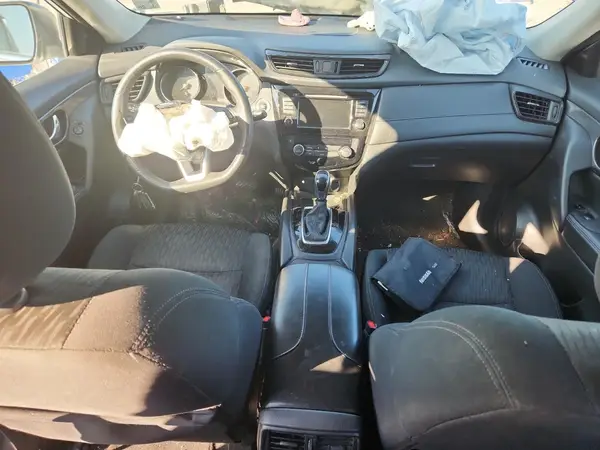 5N1AT2MV5JC837335 2018 NISSAN ROGUE - Image 8