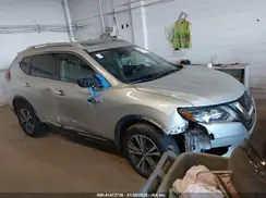 5N1AT2MV5JC839537 2018 NISSAN ROGUE