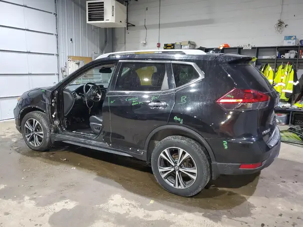 5N1AT2MV5JC839571 2018 NISSAN ROGUE - Image 2