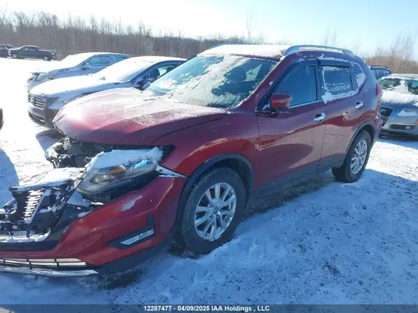 5N1AT2MV5JC848562 2018 NISSAN ROGUE - Image 2