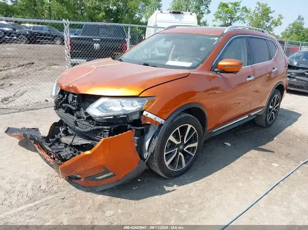 5N1AT2MV5KC712143 2019 NISSAN ROGUE - Image 2