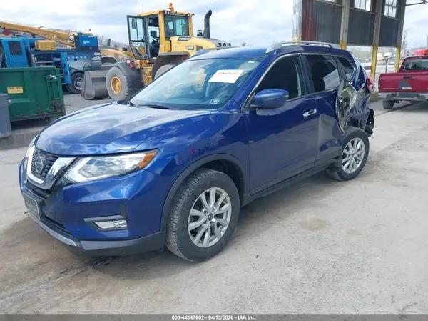 5N1AT2MV5KC717908 2019 NISSAN ROGUE - Image 2