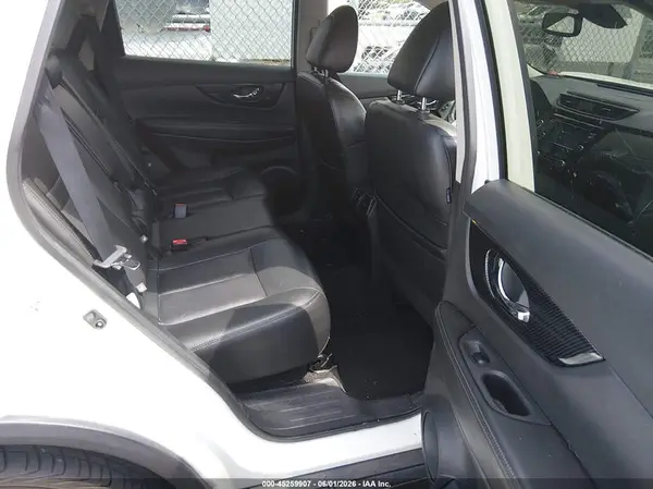5N1AT2MV5KC722302 2019 NISSAN ROGUE - Image 8