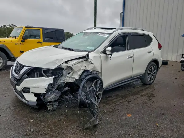 5N1AT2MV5KC738810 2019 NISSAN ROGUE - Image 1