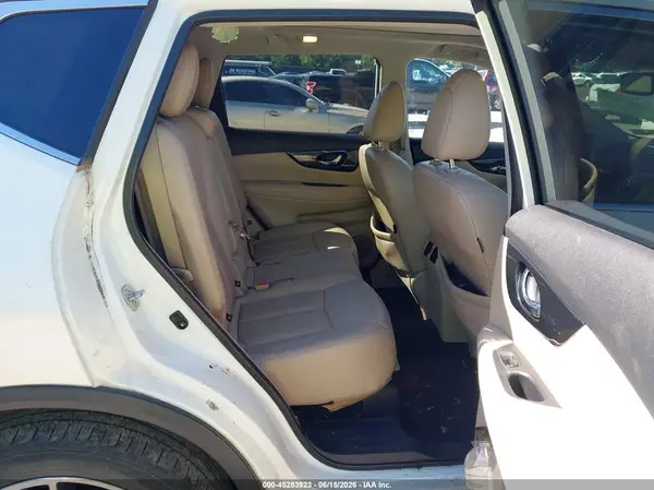 5N1AT2MV5KC744218 2019 NISSAN ROGUE - Image 8