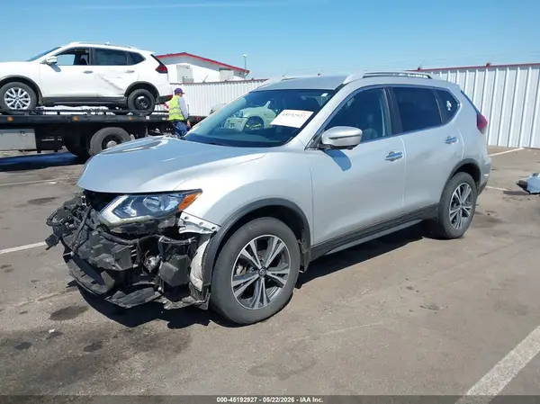 5N1AT2MV5KC752691 2019 NISSAN ROGUE - Image 2