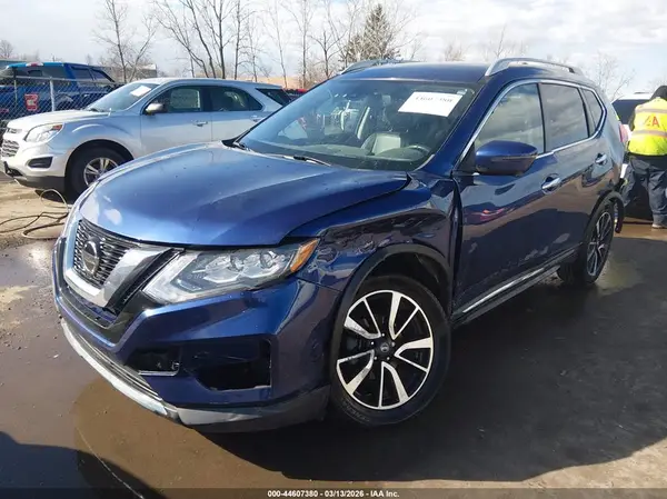 5N1AT2MV5KC754750 2019 NISSAN ROGUE - Image 2