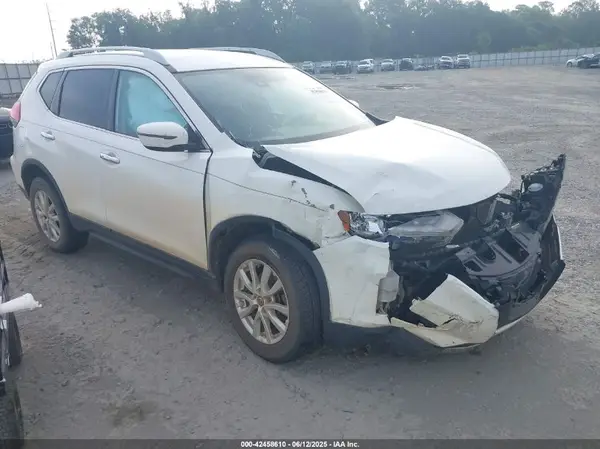 5N1AT2MV5KC767952 2019 NISSAN ROGUE - Image 1