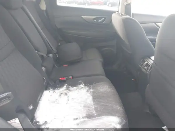 5N1AT2MV5KC767952 2019 NISSAN ROGUE - Image 8