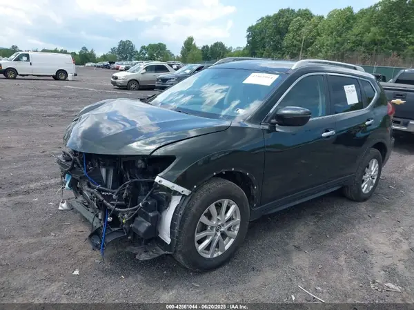 5N1AT2MV5KC786128 2019 NISSAN ROGUE - Image 2