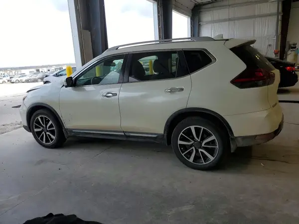 5N1AT2MV5KC795119 2019 NISSAN ROGUE - Image 2