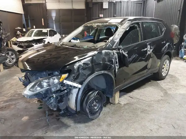 5N1AT2MV5KC797081 2019 NISSAN ROGUE - Image 2
