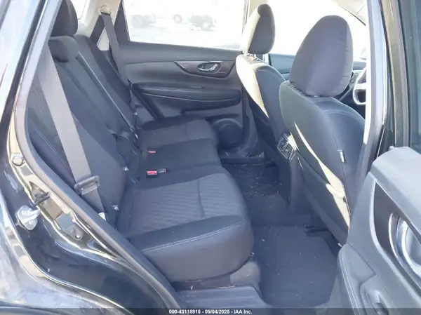 5N1AT2MV5KC798442 2019 NISSAN ROGUE - Image 8