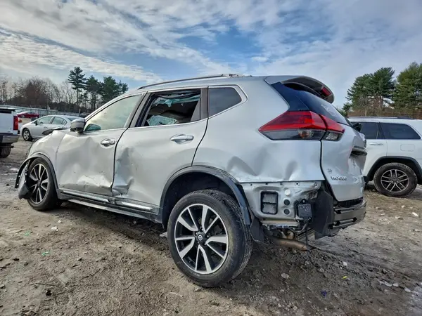 5N1AT2MV5KC809780 2019 NISSAN ROGUE - Image 2