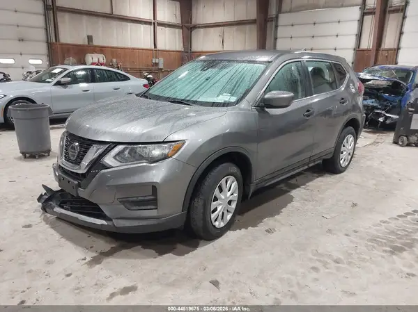 5N1AT2MV5KC814543 2019 NISSAN ROGUE - Image 2
