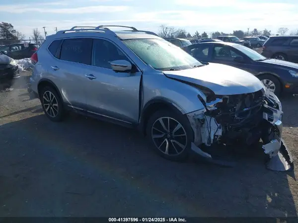 5N1AT2MV5KC818625 2019 NISSAN ROGUE - Image 1