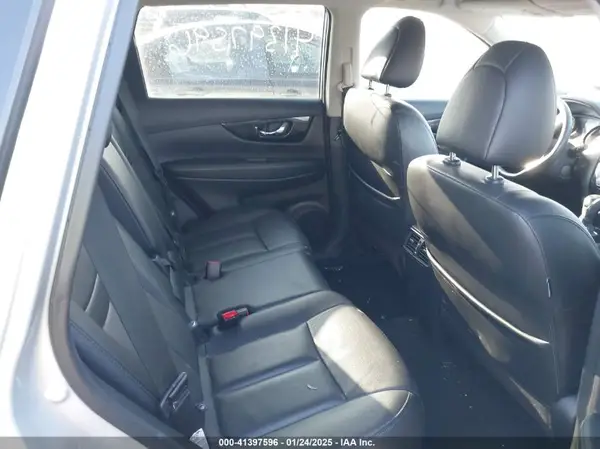 5N1AT2MV5KC818625 2019 NISSAN ROGUE - Image 8