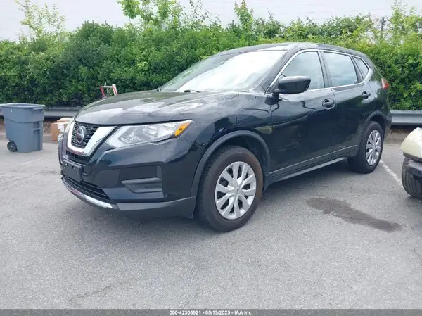 5N1AT2MV5KC826014 2019 NISSAN ROGUE - Image 2