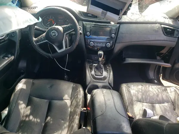 5N1AT2MV5KC828684 2019 NISSAN ROGUE - Image 8