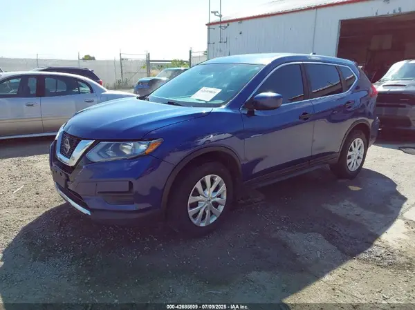 5N1AT2MV5LC765085 2020 NISSAN ROGUE - Image 2