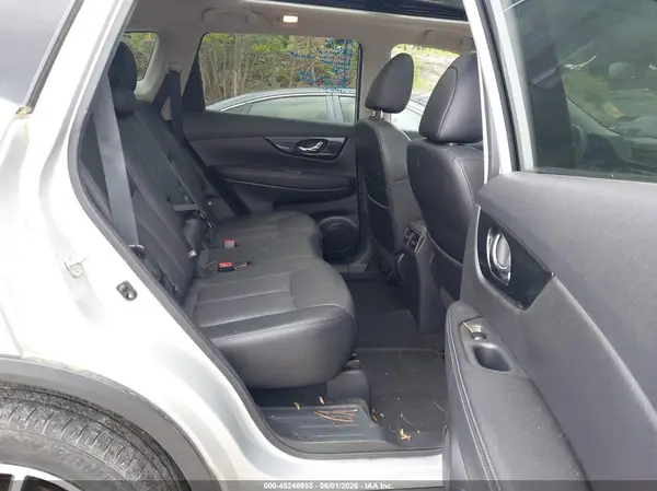 5N1AT2MV5LC772683 2020 NISSAN ROGUE - Image 8