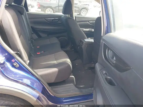 5N1AT2MV5LC780752 2020 NISSAN ROGUE - Image 8