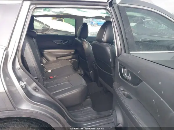 5N1AT2MV6GC737883 2016 NISSAN ROGUE - Image 8